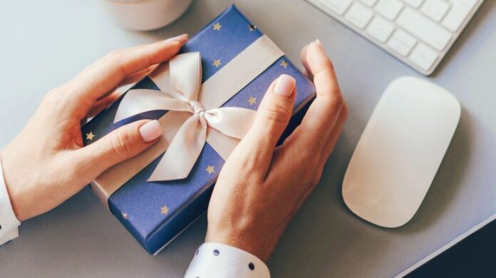 Connaissez-vous les avantages des cadeaux d'entreprise personnalisés ?